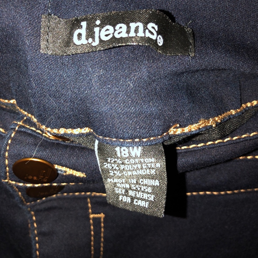Crop pants NWOT
